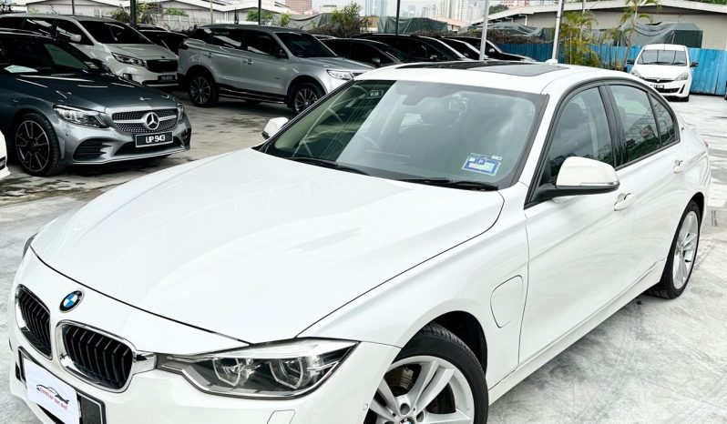 
								BMW 330E full									