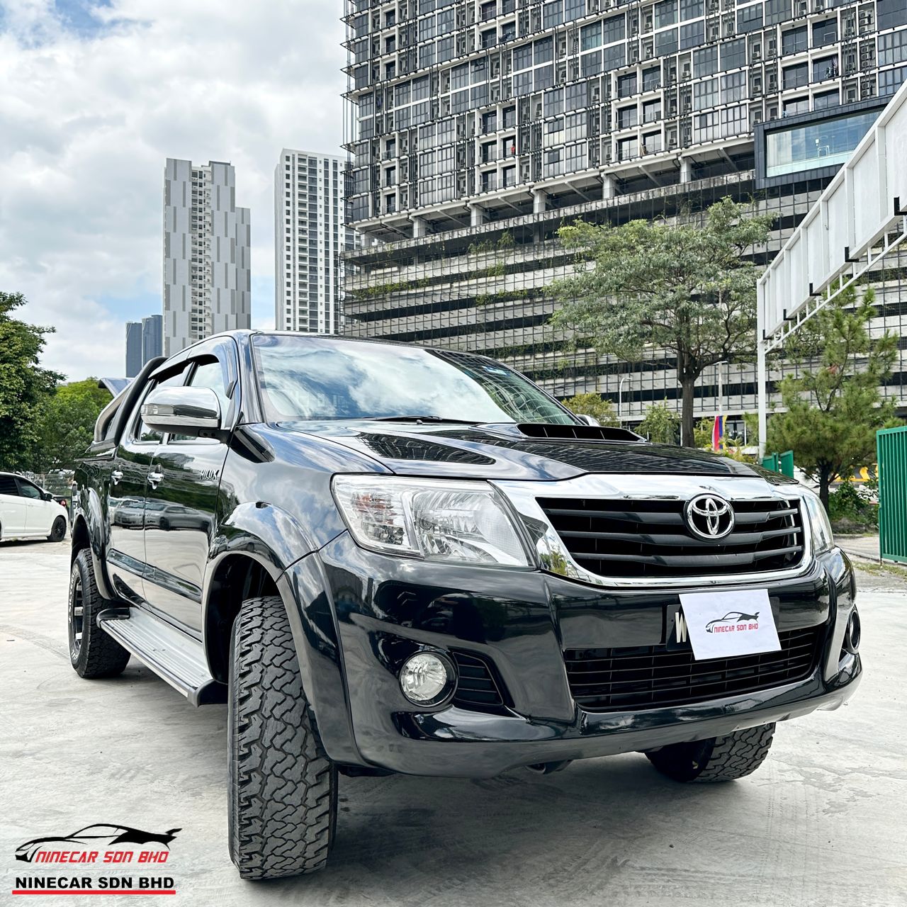 Toyota Hilux Double Cab 2.5 AT