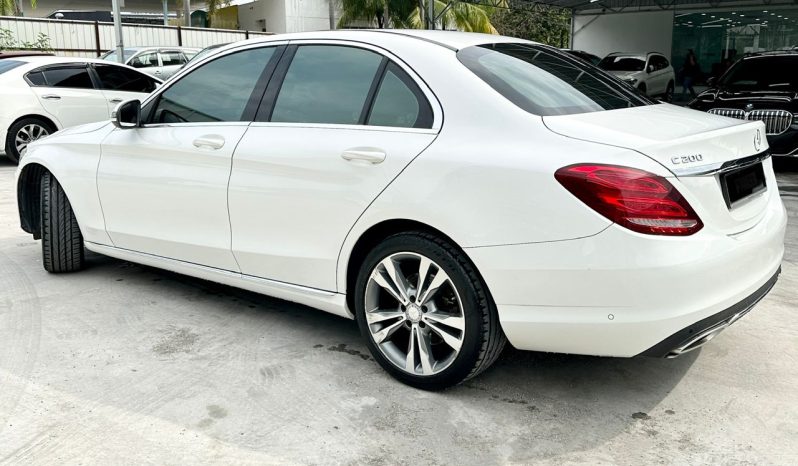 
								MERCEDES BENZ C200-SUNROOF/RARE MODEL full									