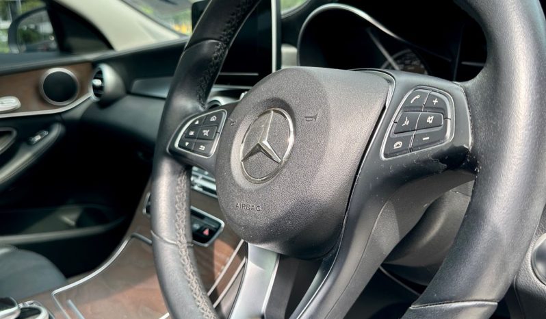 
								MERCEDES BENZ C200-SUNROOF/RARE MODEL full									