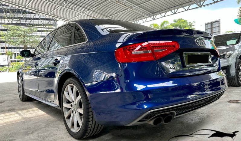
								Audi A4 1.8 TFSI full									