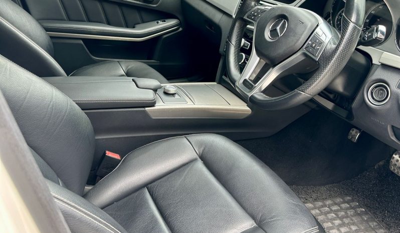 
								Mercedes Benz #E250 Sport CGI full									