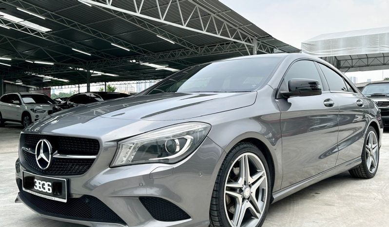 
								Mercedes Benz CLA200 full									