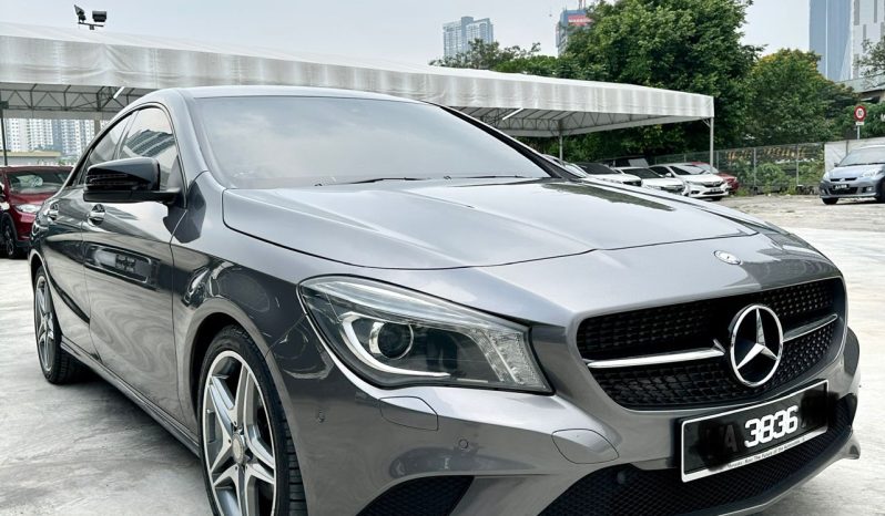 
								Mercedes Benz CLA200 full									