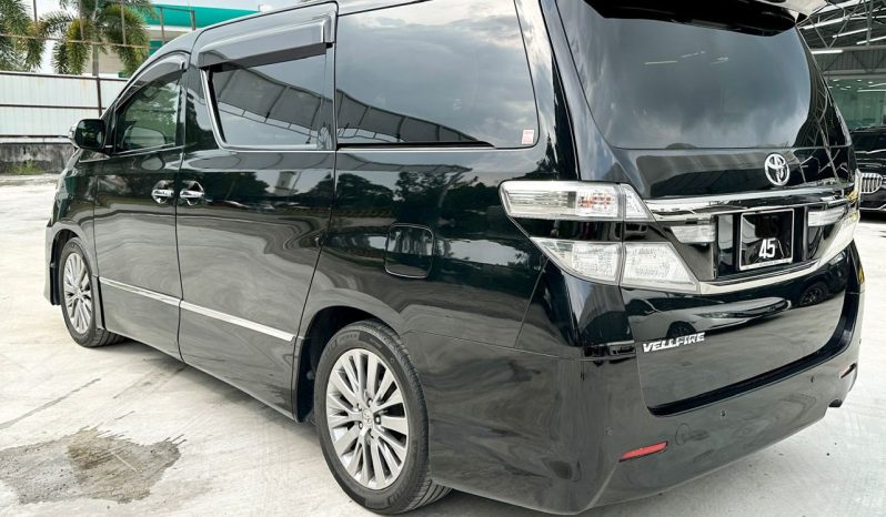 
								TOYOTA VELLFIRE 2.4 GOLDEN EYE full									