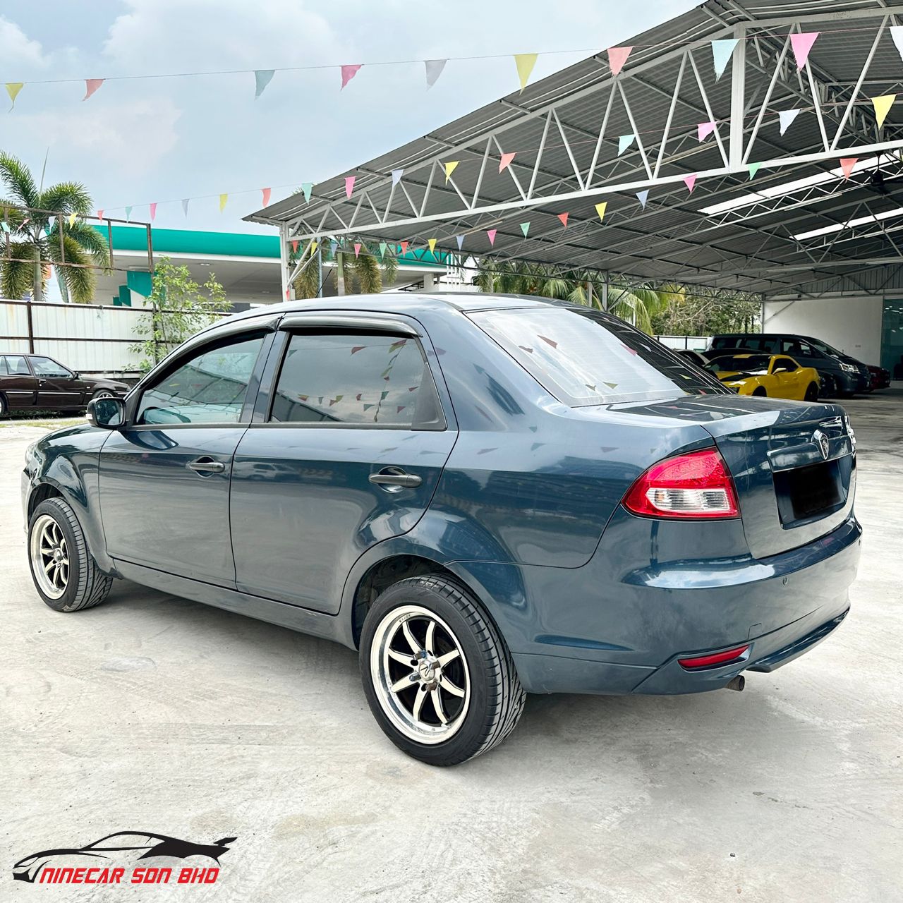 PROTON SAGA 1.3 AUTO FL